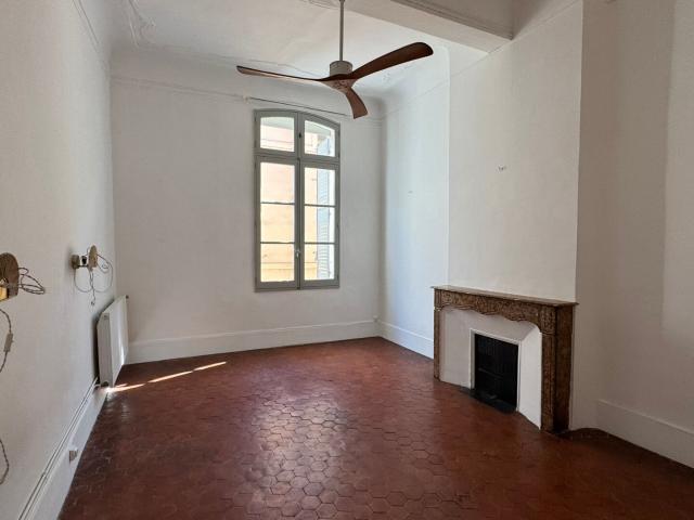 Appartement 4 pièces, 97 m² à louer à Aix en Provence 13100