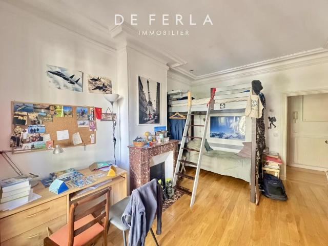 Appartement 4 pièces, 97 m² à louer à Paris 14 75014