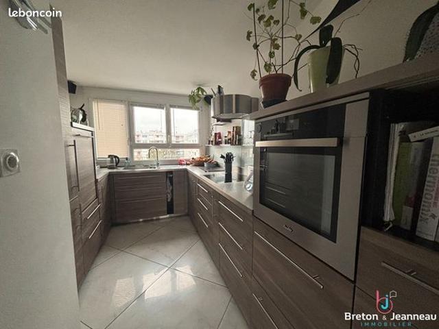 Appartement 4 pièces 97 m²