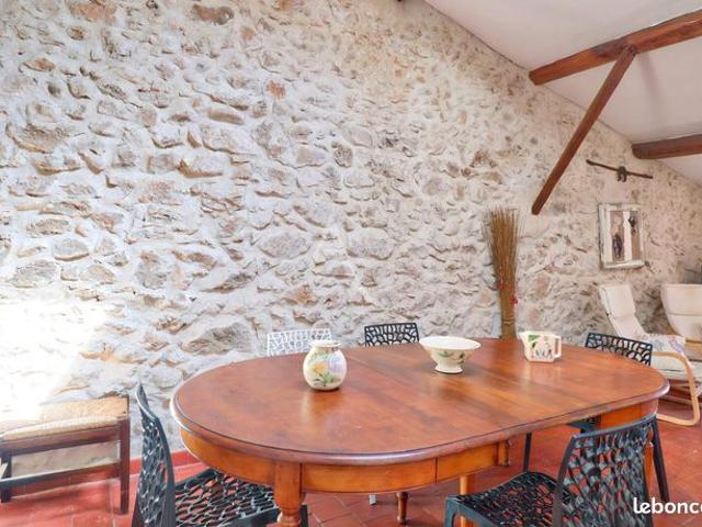 Appartement 4 pièces 97 m²