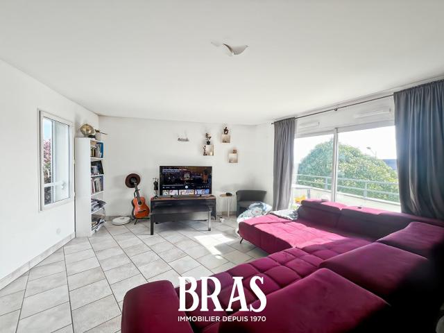 Appartement 4 pièces 97 m²