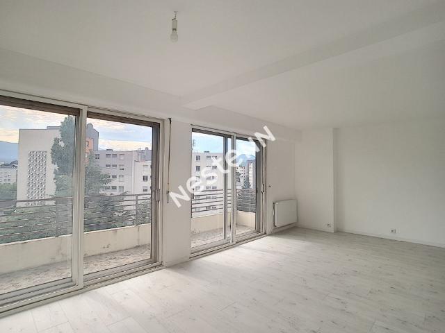 Appartement 4 pièces 97 m²