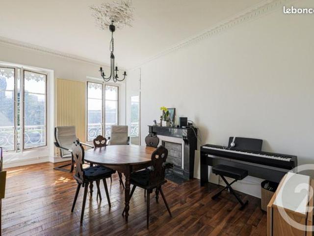 Appartement 4 pièces 97 m²
