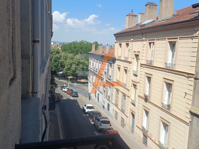 Appartement 4 pièces 97 m²
