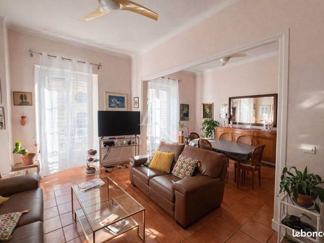 Appartement 4 pièces 97 m²