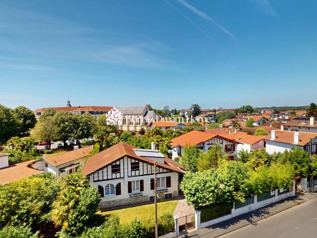 Appartement 4 pièces 97 m²