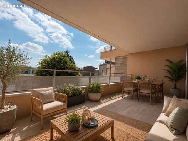 Appartement 4 pièces 97 m²