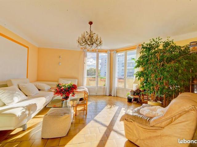 Appartement 4 pièces 97 m²