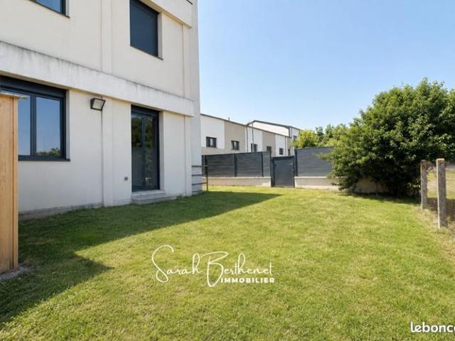 Appartement 4 pièces 97 m²