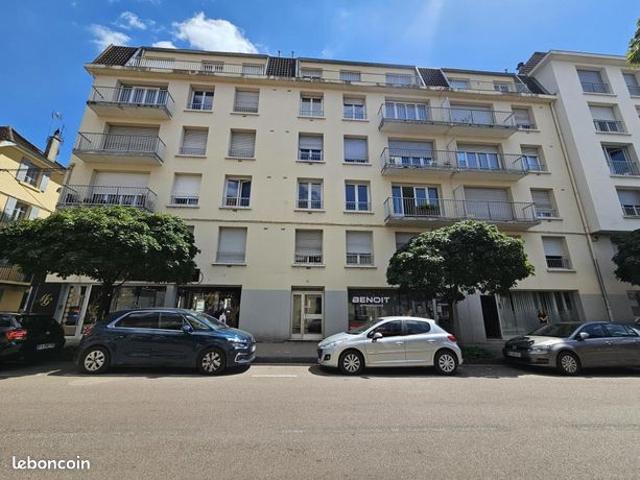 Appartement 4 pièces 97 m²