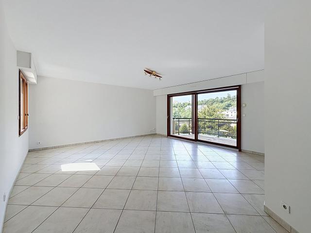 Appartement 4 pièces 97 m²