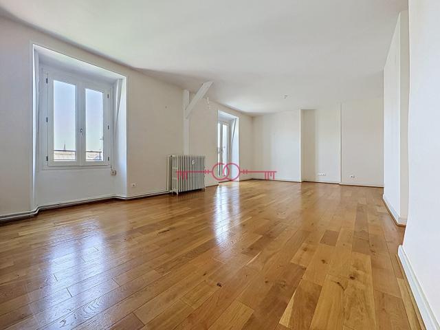 Appartement 4 pièces 97 m²
