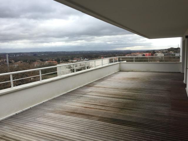 Appartement 4 pièces 94 m²