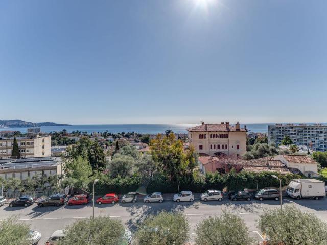 Appartement 4 pièces 94 m²