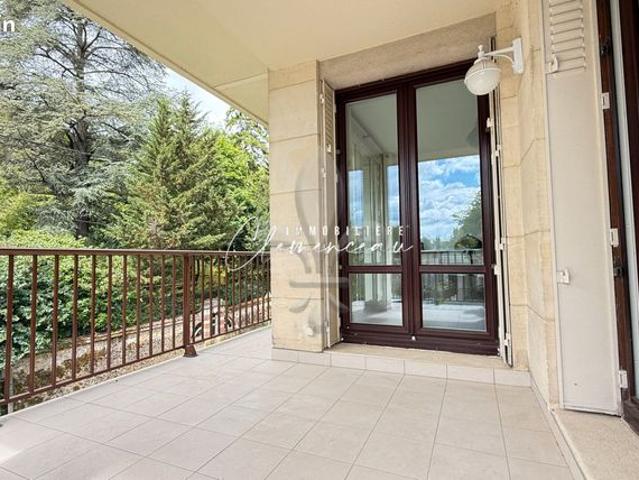 Appartement 4 pièces 94 m²