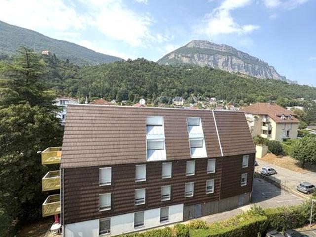 Appartement 4 pièces 94 m²