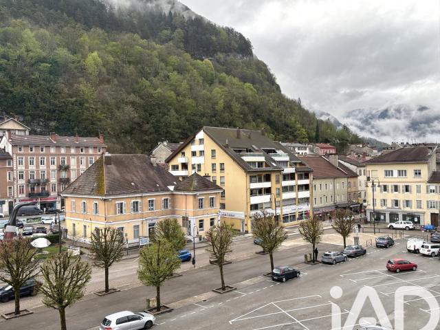 Appartement 4 pièces 94 m²