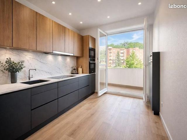 Appartement 4 pièces 94 m²