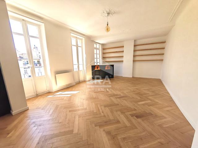 Appartement 4 pièces 94 m²