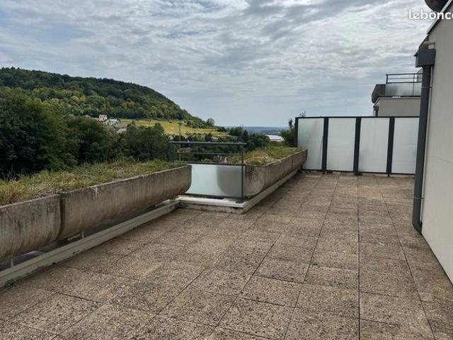 Appartement 4 pièces 94 m²