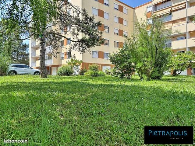 Appartement 4 pièces 94 m²