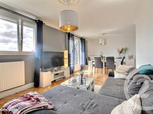 Appartement 4 pièces 94 m²