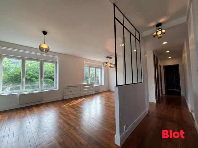 Appartement 4 pièces 94 m²