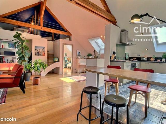 Appartement 4 pièces 94 m²