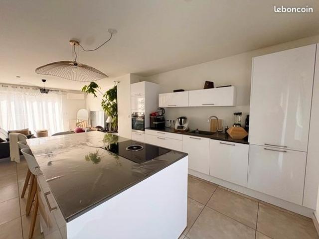 Appartement 4 pièces 94 m²