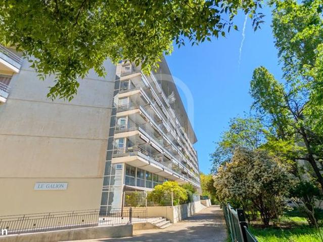 Appartement 4 pièces 94 m²