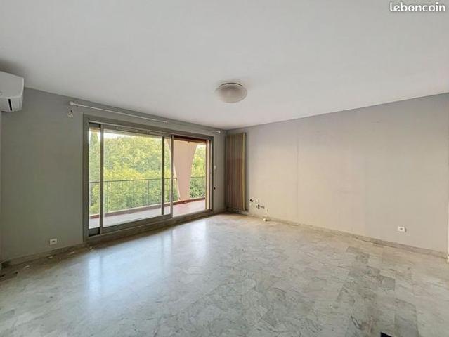 Appartement 4 pièces 94 m²