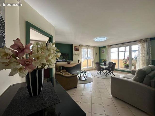 Appartement 4 pièces 94 m²