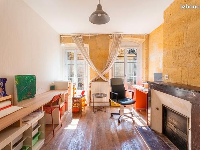Appartement 4 pièces 94 m²