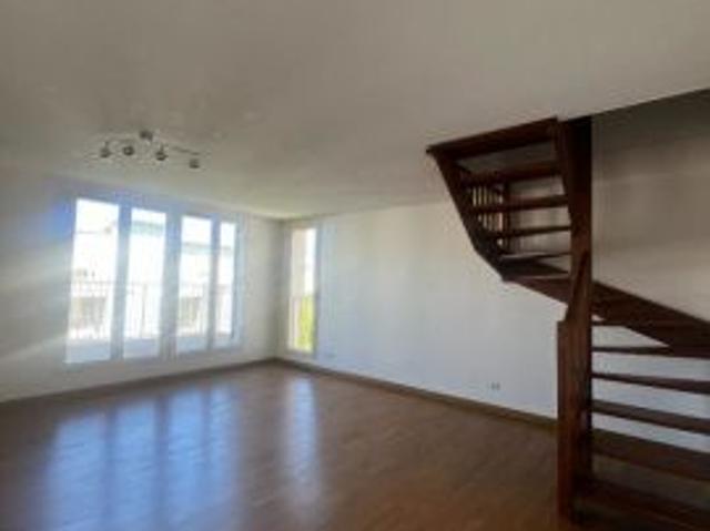 Appartement 4 pièces 95.7 m²