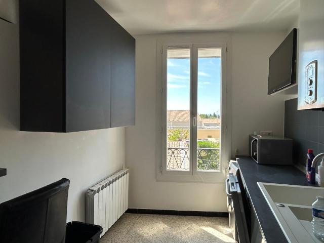 Appartement 4 pièces, 95 m² à louer à Vauvert 30600