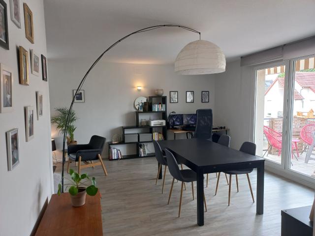 Appartement 4 pièces, 95 m² à louer à Dingsheim 67370