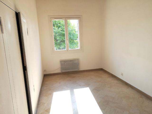Appartement 4 pièces, 95 m² à louer à La Fare les Oliviers 13580