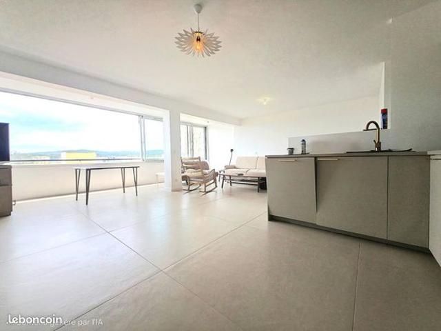 Appartement 4 pièces 95 m²