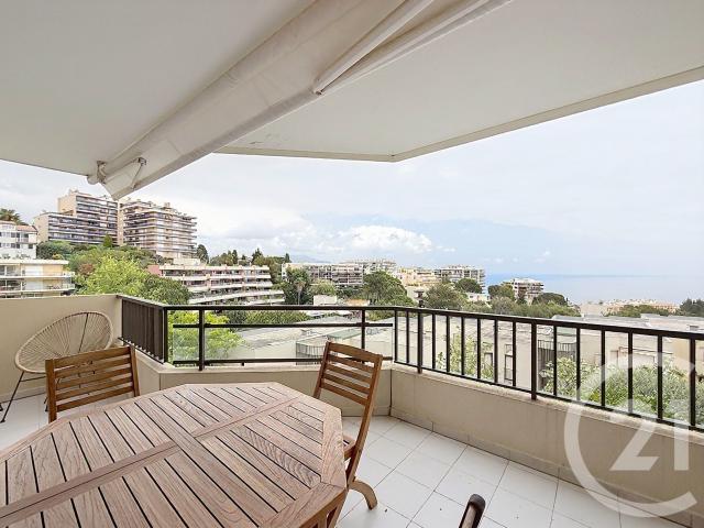 Appartement 4 pièces 94 m²