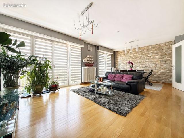 Appartement 4 pièces 95 m²