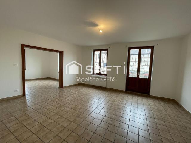 Appartement 4 pièces, 96 m² à louer à Châtenois 67730