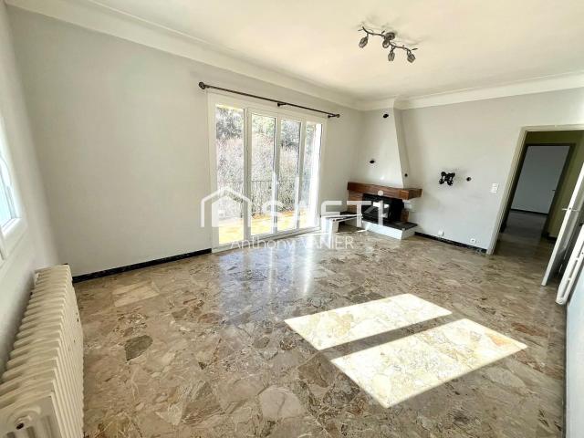 Appartement 4 pièces, 96 m² à louer à Lucéram 06440