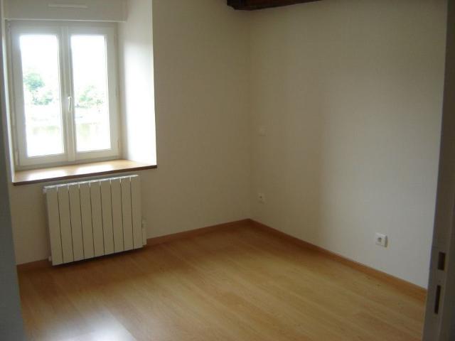 Appartement 4 pièces, 96 m² à louer à Marboué 28200