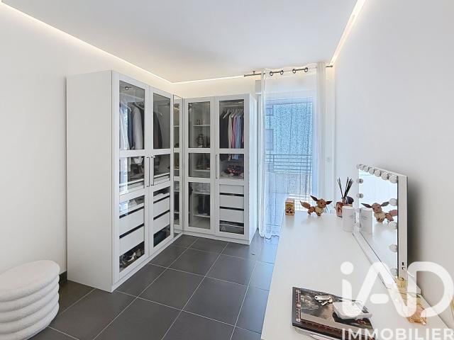Appartement 4 pièces, 96 m² à louer à Saint Raphaël 83700