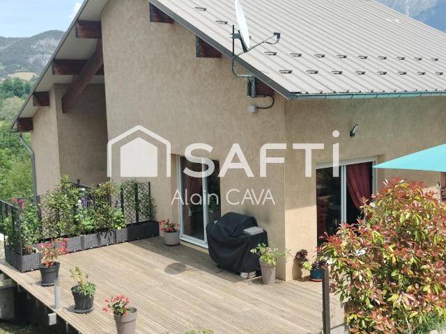Appartement 4 pièces 96 m²