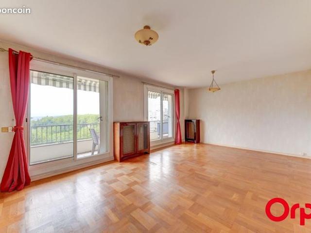 Appartement 4 pièces 96 m²