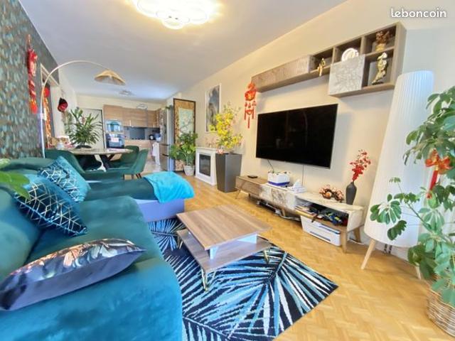 Appartement 4 pièces 96 m²