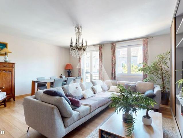 Appartement 4 pièces 96 m²