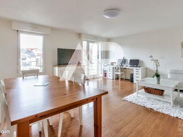 Appartement 4 pièces 96 m²