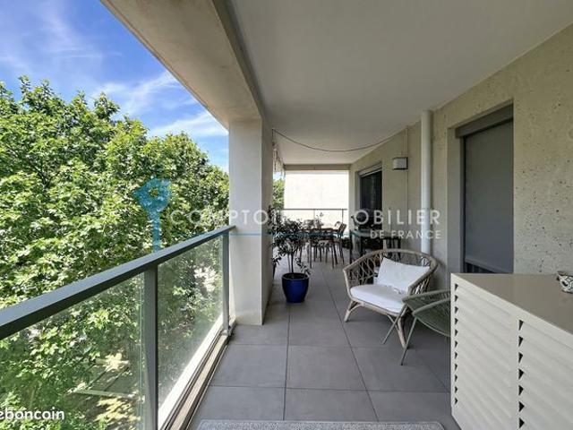 Appartement 4 pièces 96 m²
